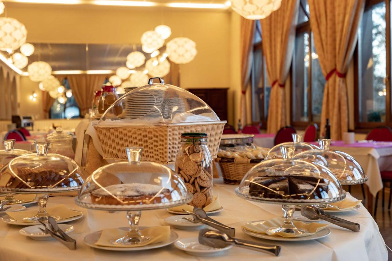 Hotel Salegg Сьюзі Екстер'єр фото