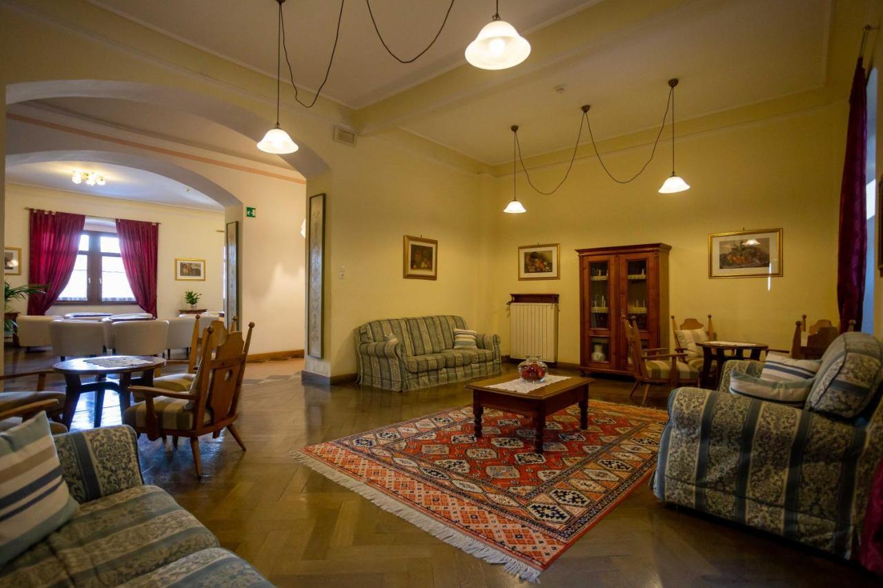 Hotel Salegg Сьюзі Екстер'єр фото