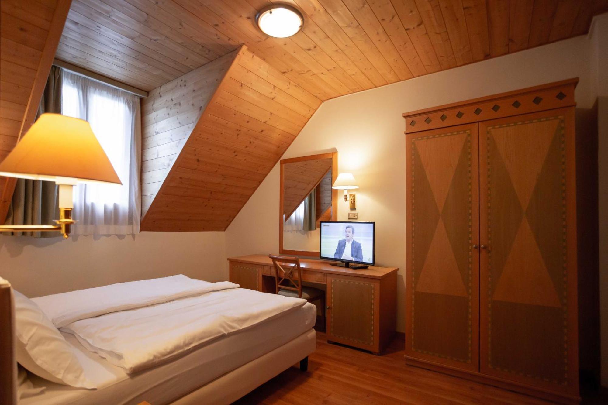 Hotel Salegg Сьюзі Екстер'єр фото