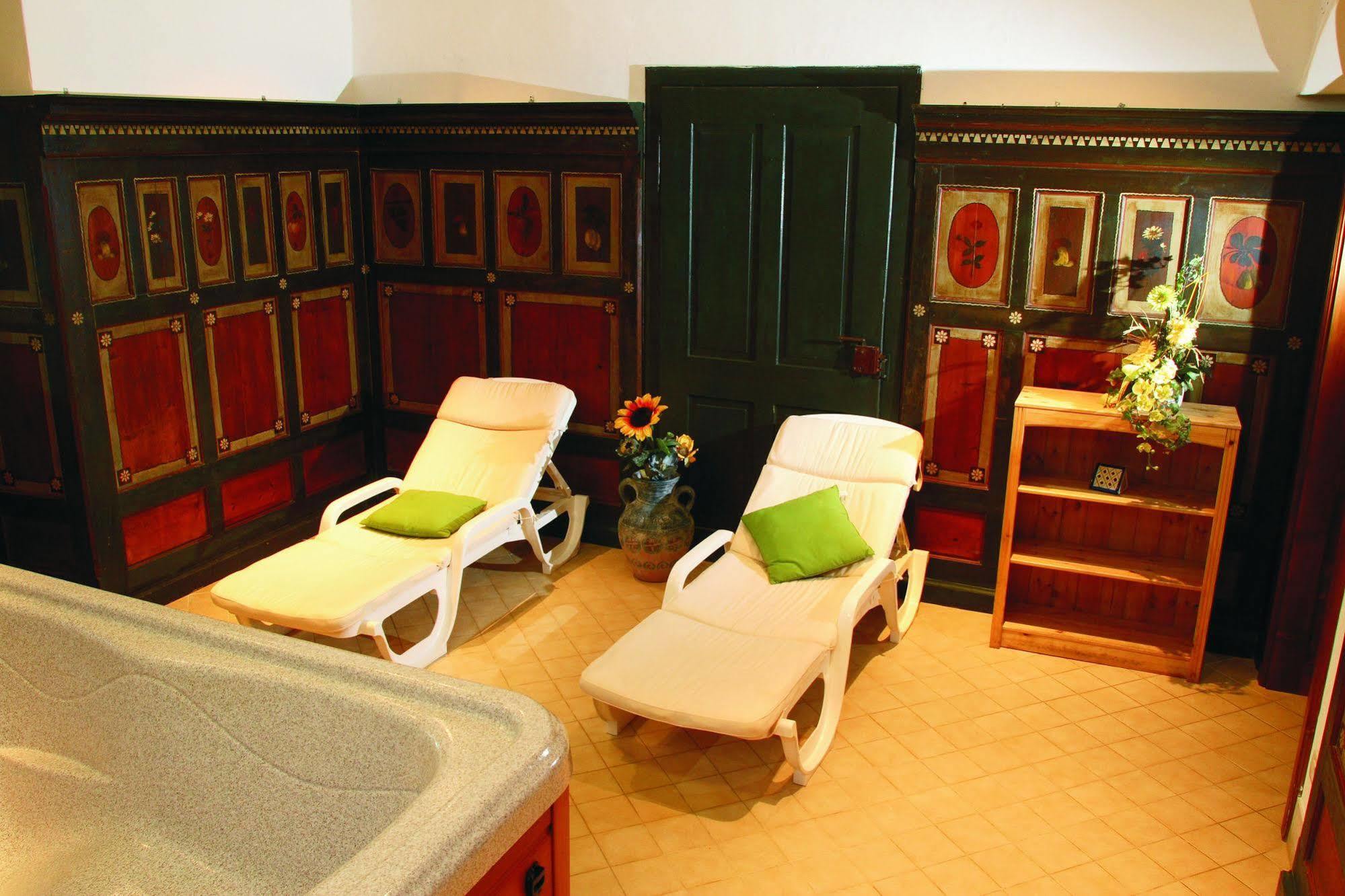 Hotel Salegg Сьюзі Екстер'єр фото